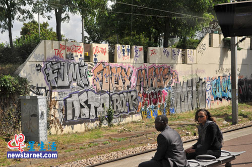 paris_graffiti.jpg